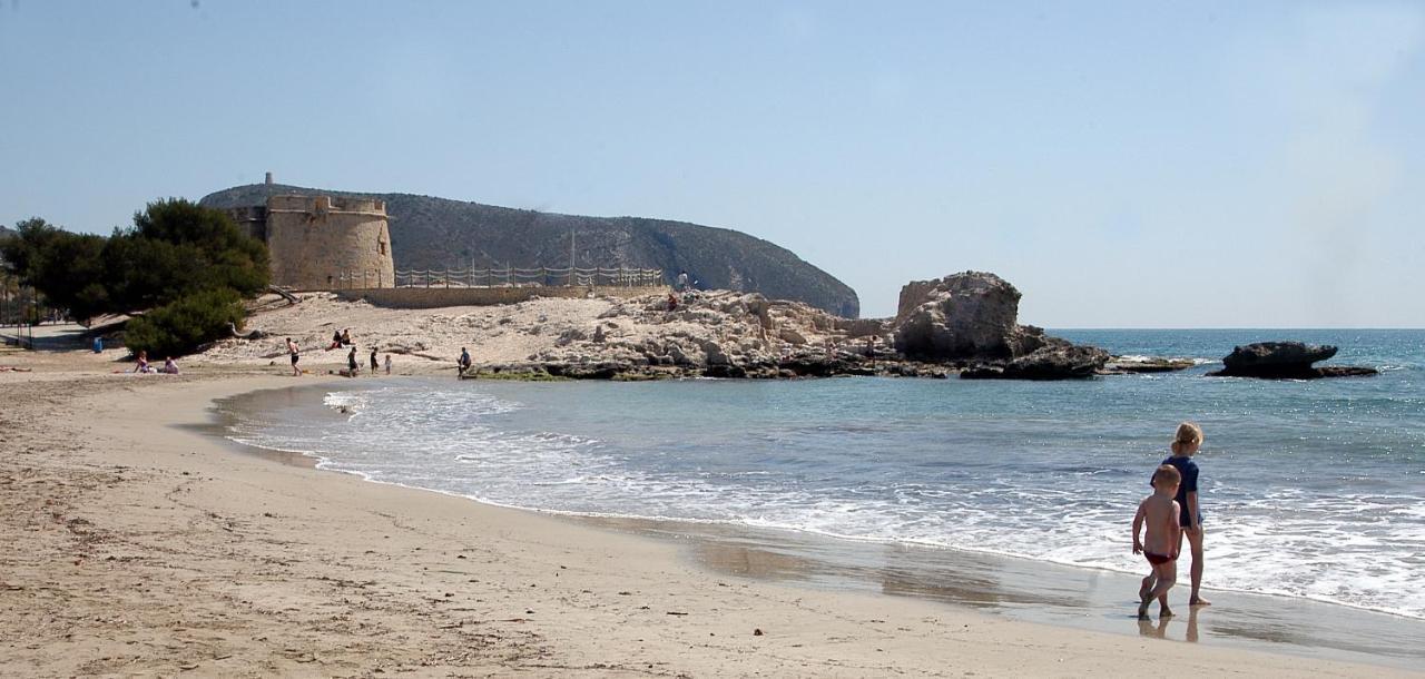 Junto Al Mar Moraira Apartman Kültér fotó